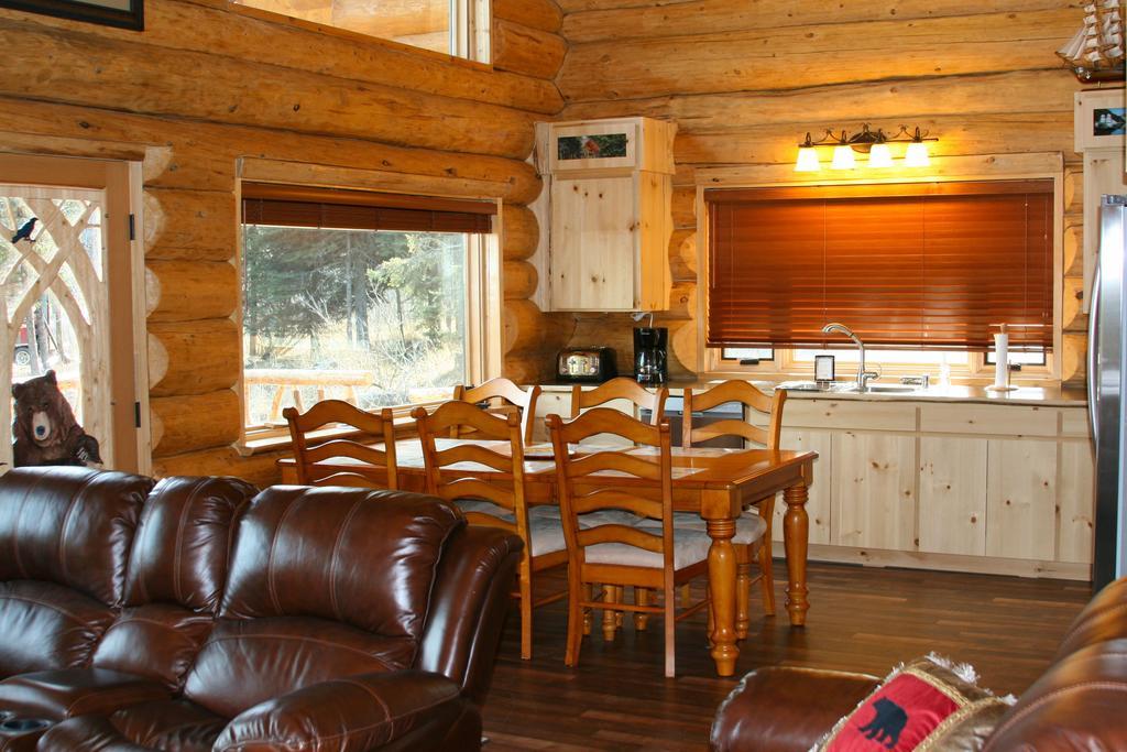Anchor Point Captain Cook Lodge Room photo